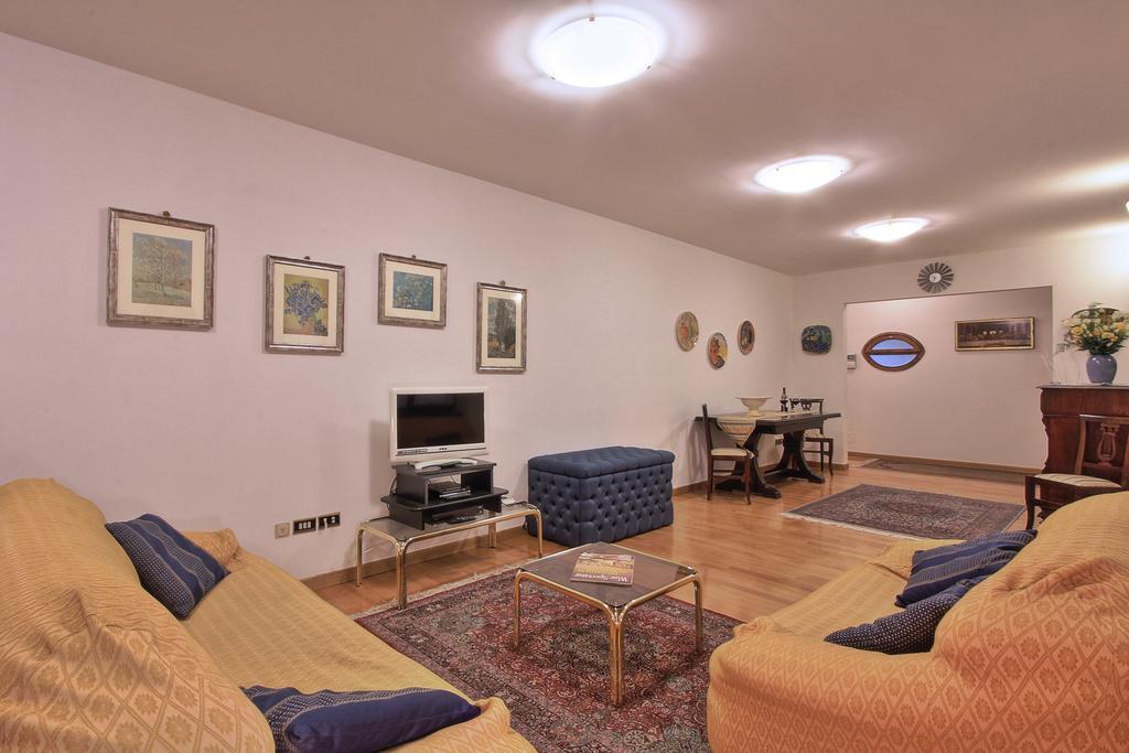 Florence Old Town Apartment Oda fotoğraf